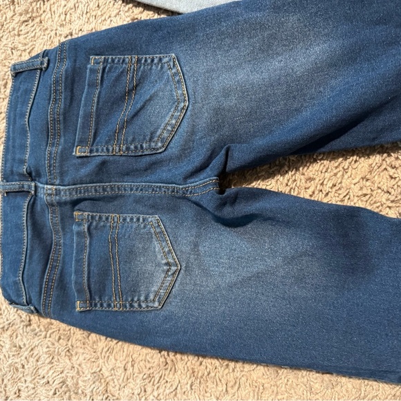 EPIC THREADS- Set of Two Denim skinny leg Jeggings in Light and Dark Blue - Picture 5 of 6